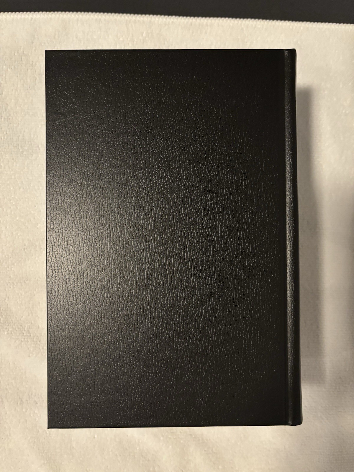 Valor – Grim Oak Press – SIGNED & NUMBERED Slipcase John Gwynne Limited Edition