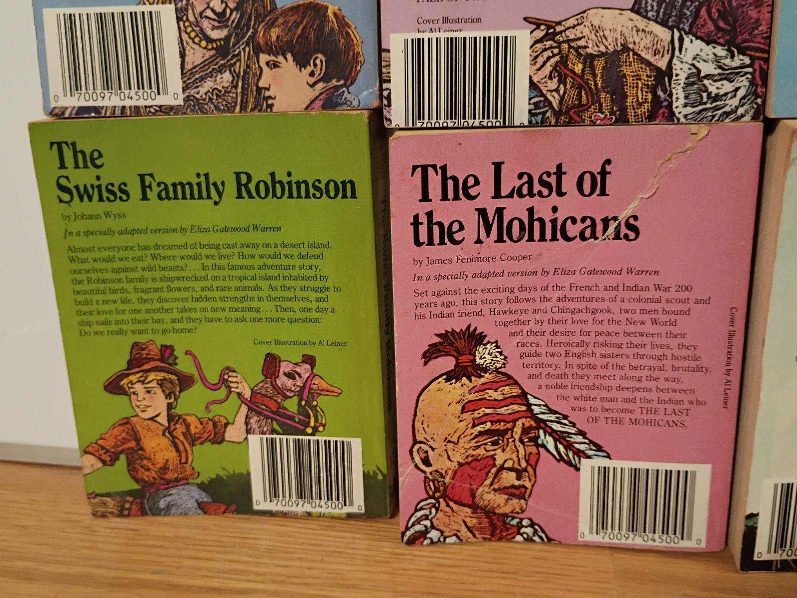 Lot Of 9 Vintage Moby Books Illustrated Classic Editions Mini Paperbacks
