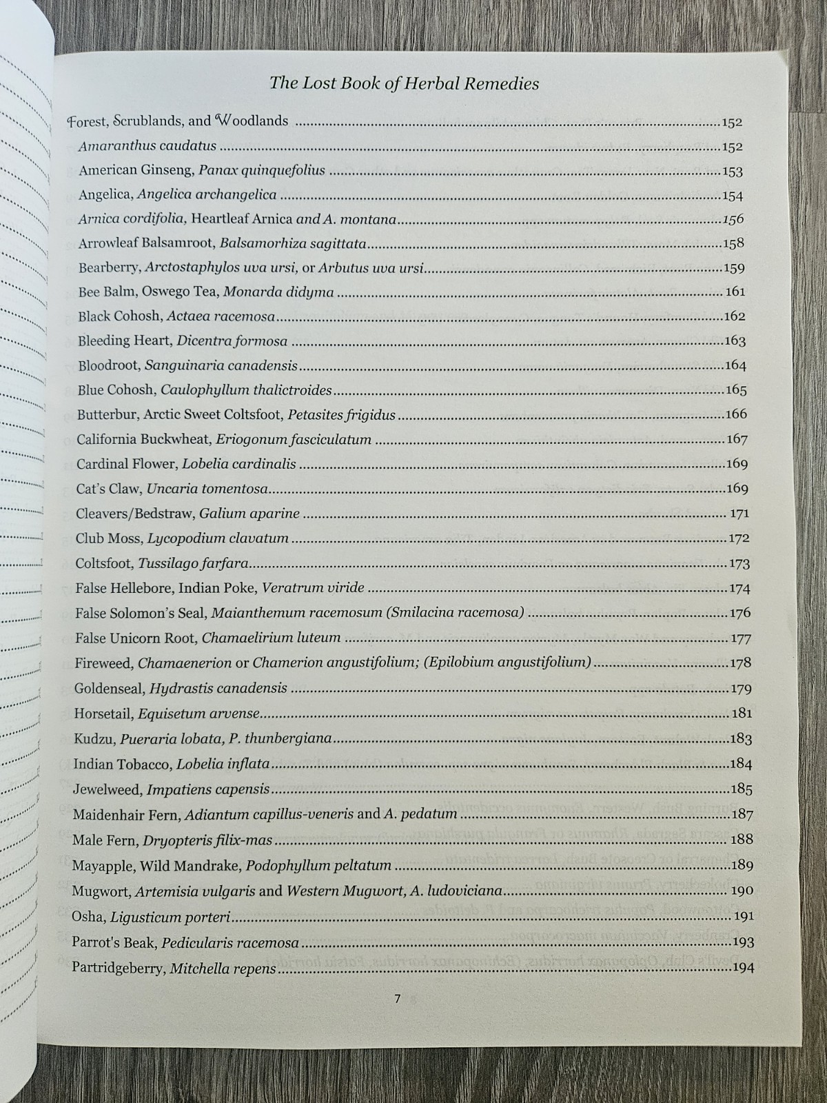 The Lost Book of Herbal Remedies – Claude Davis, Nicole Apelian Ph.D- VG