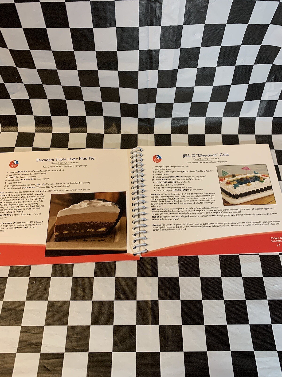 2007 JELL-O FAVORITE DESSERTS RECIPES Cookbook Spiral Spine 47 Pages