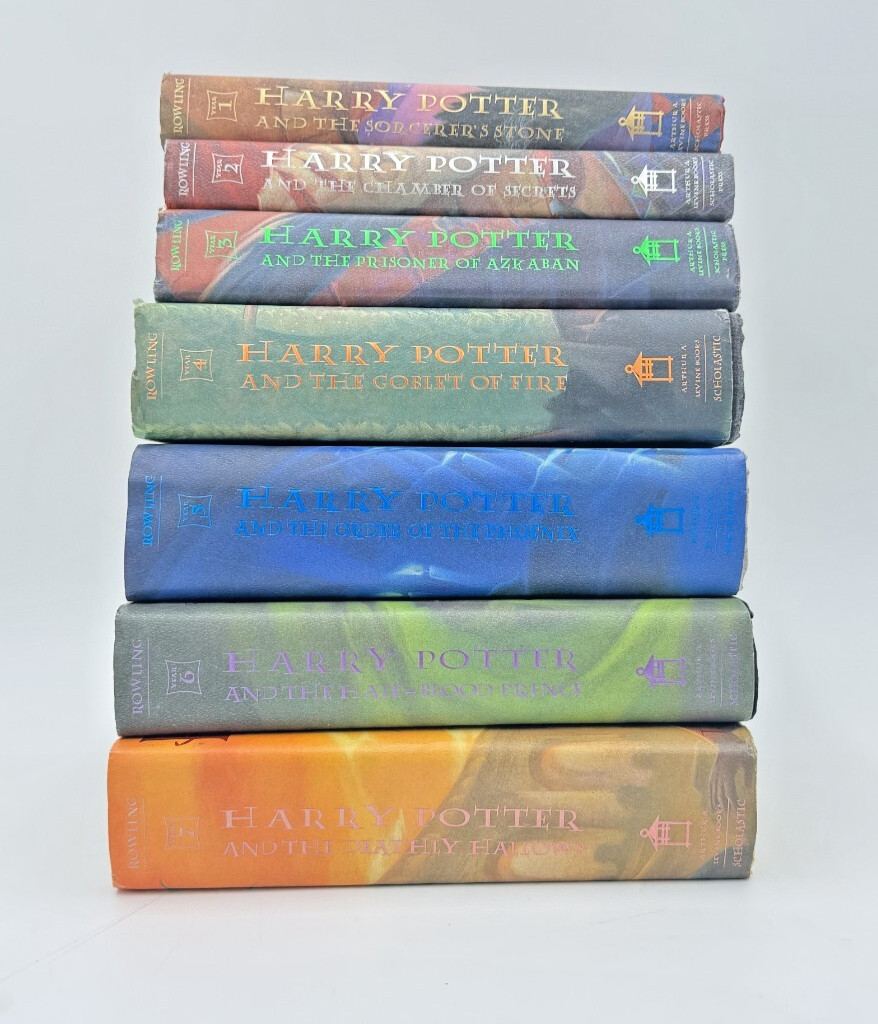 Harry Potter Hardcover Boxed Set: Books 1-7 plus bonus by J. K. Rowling…