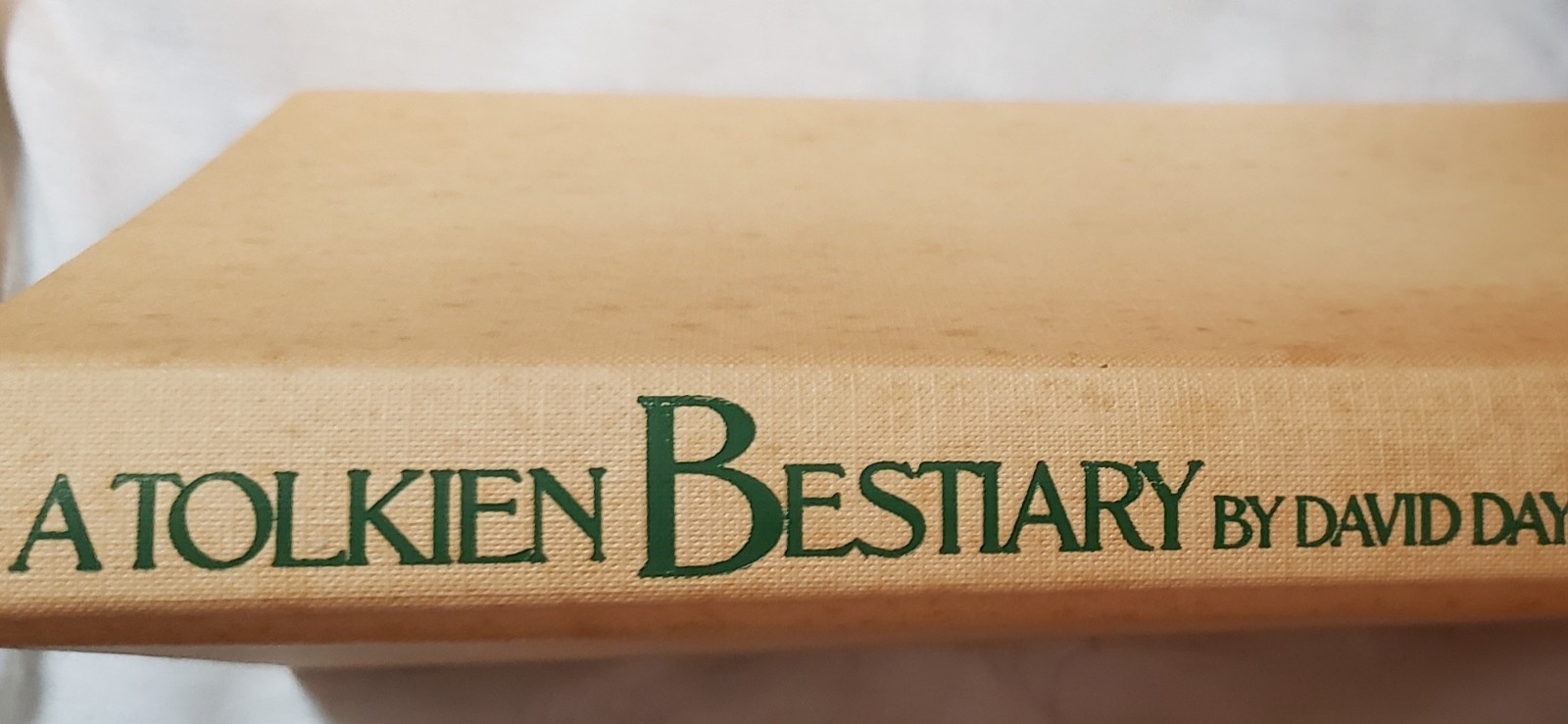 A Tolkien Bestiary by David Day HC 1979 Crescent Books 11X8.5X1″ Illus 2 lb 10 o
