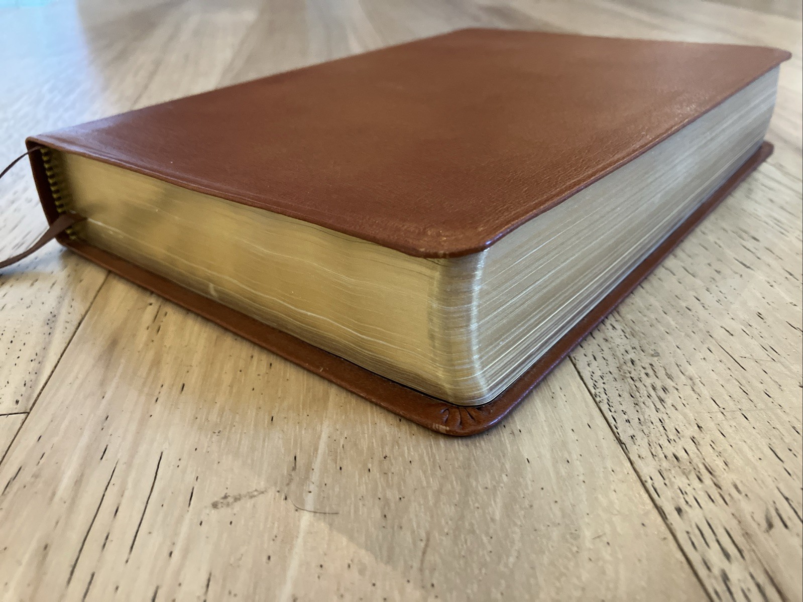 Nelson New Spirit Filled Life Bible NKJV Genuine Leather 2002 2556TN Like New!