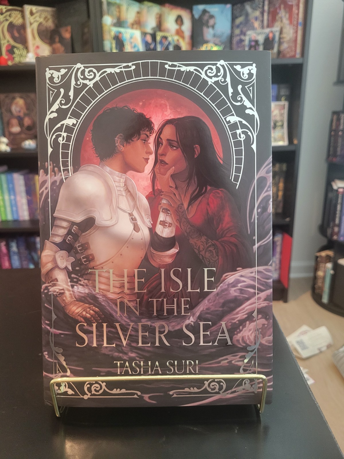 Isle in the Silver Sea Illumicrate Special Edition