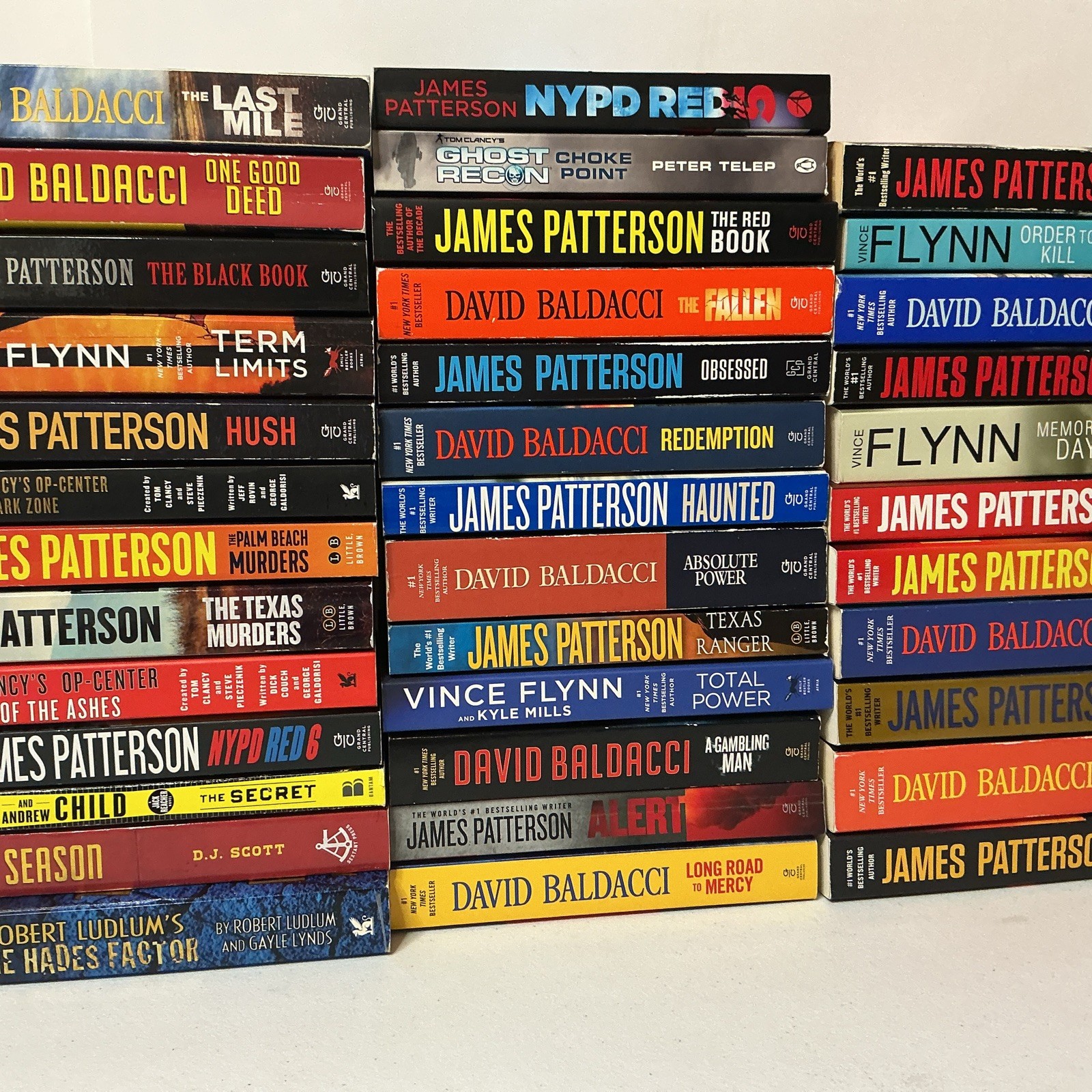 Lot of 5 Mystery Large Trade Paperback Books Suspense Thriller Crime Murder MIX