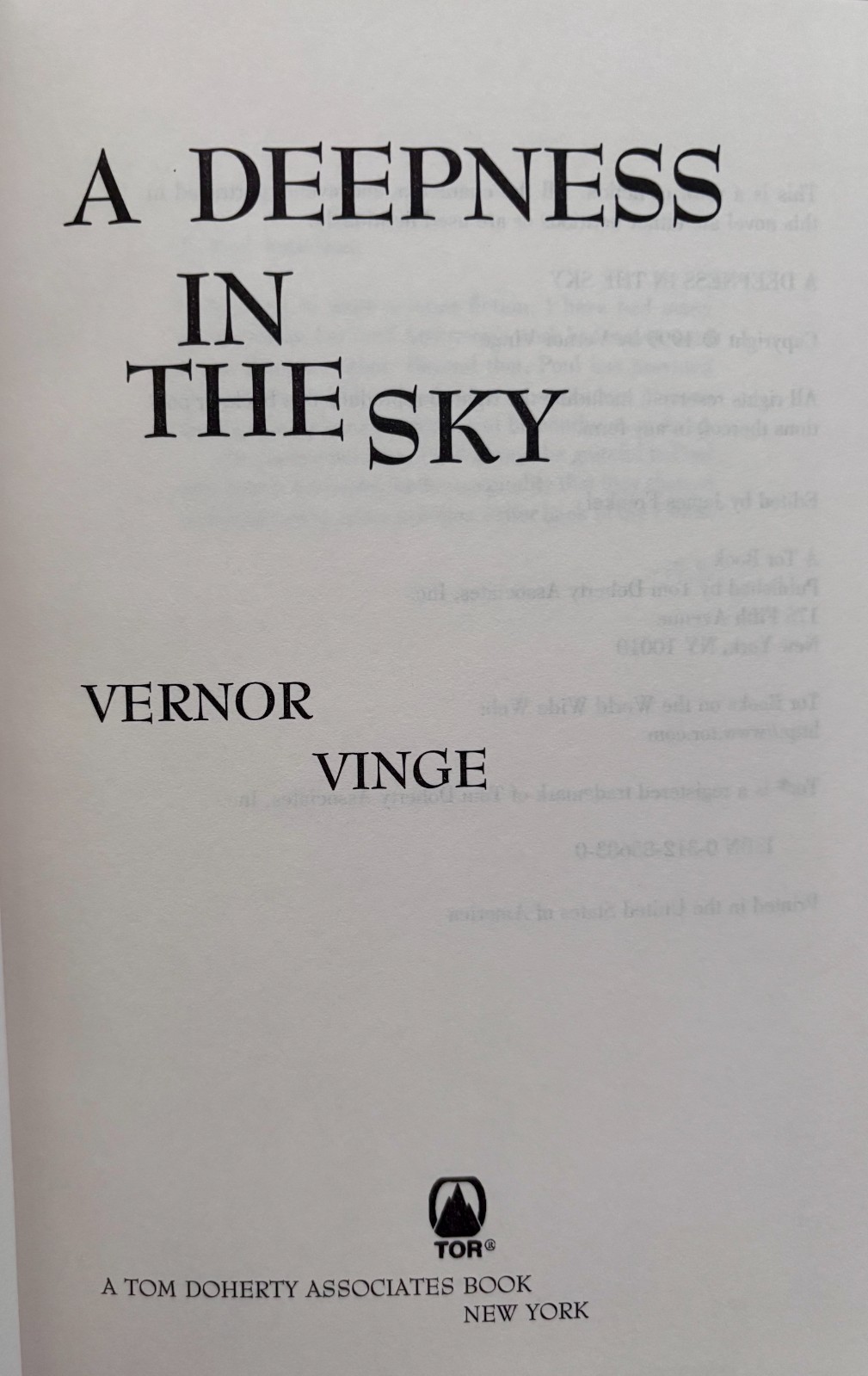 Vernor Vinge Deepness In The Sky Hardcover (Zones #2) Hugo Winner – VERY GOOD