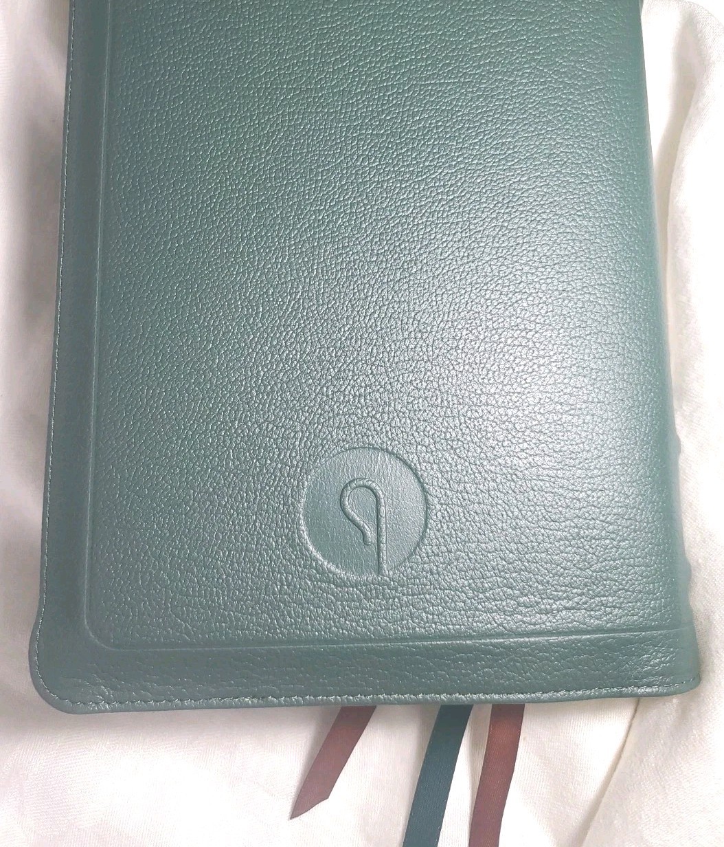 Humble Lamb NKJV Shepherd Bible Forest Green Goatskin Full-Grain Ribbons Gilded