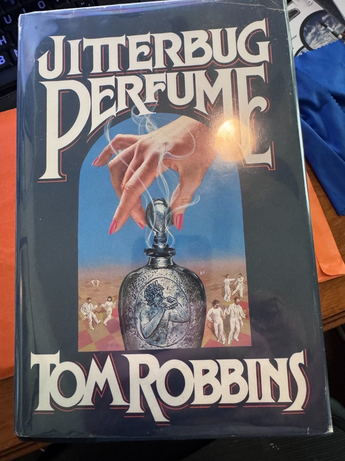 Jitterbug Perfume Tom Robbins 1984 1st Edition 1st Printing Hardcover DJ Bantam