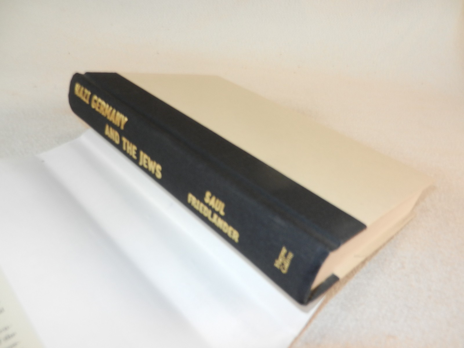 WW II “NAZI GERMANY AND THE JEWS: THE YEARS OF PERSECUTION 1933-1939” Vol I