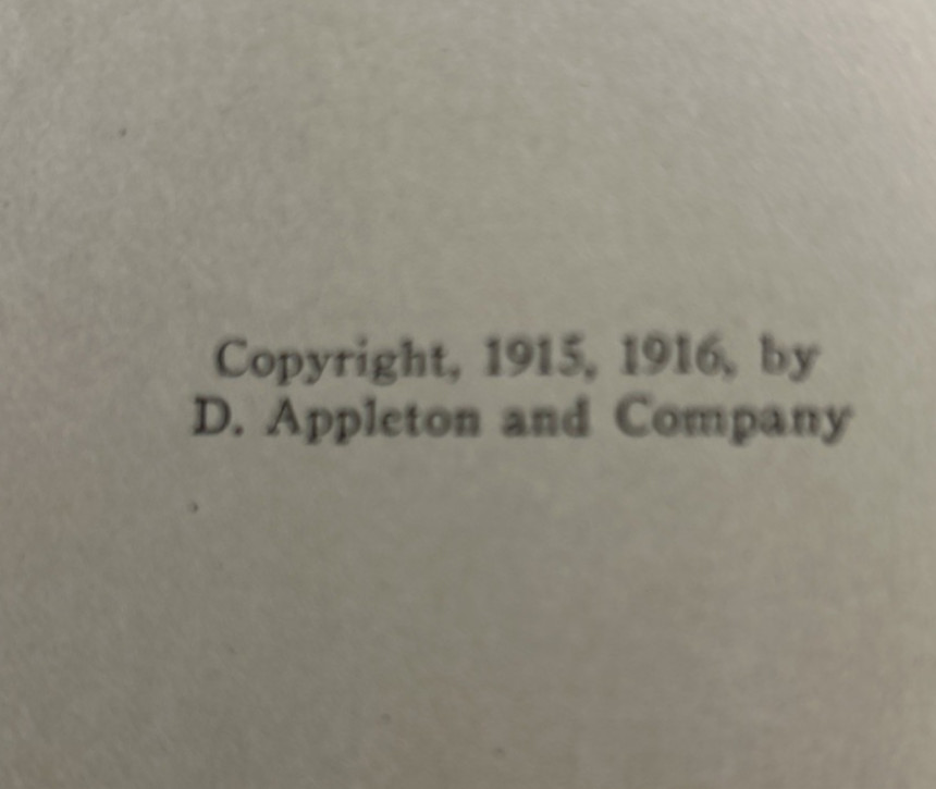 Grand Opera with A Victrola Book (256 pages)