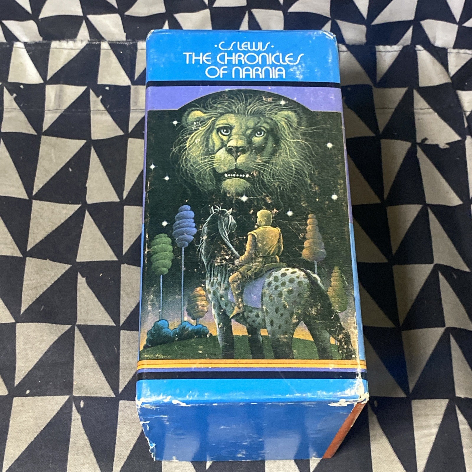 The Chronicles of Narnia Vintage Collier 1977 Box Set by C.S. Lewis Paperback
