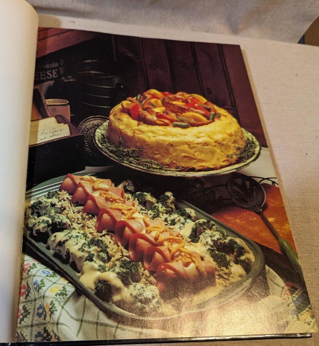 Vintage McCall’s Best Recipes Cook Book HC 1989 272 Pages