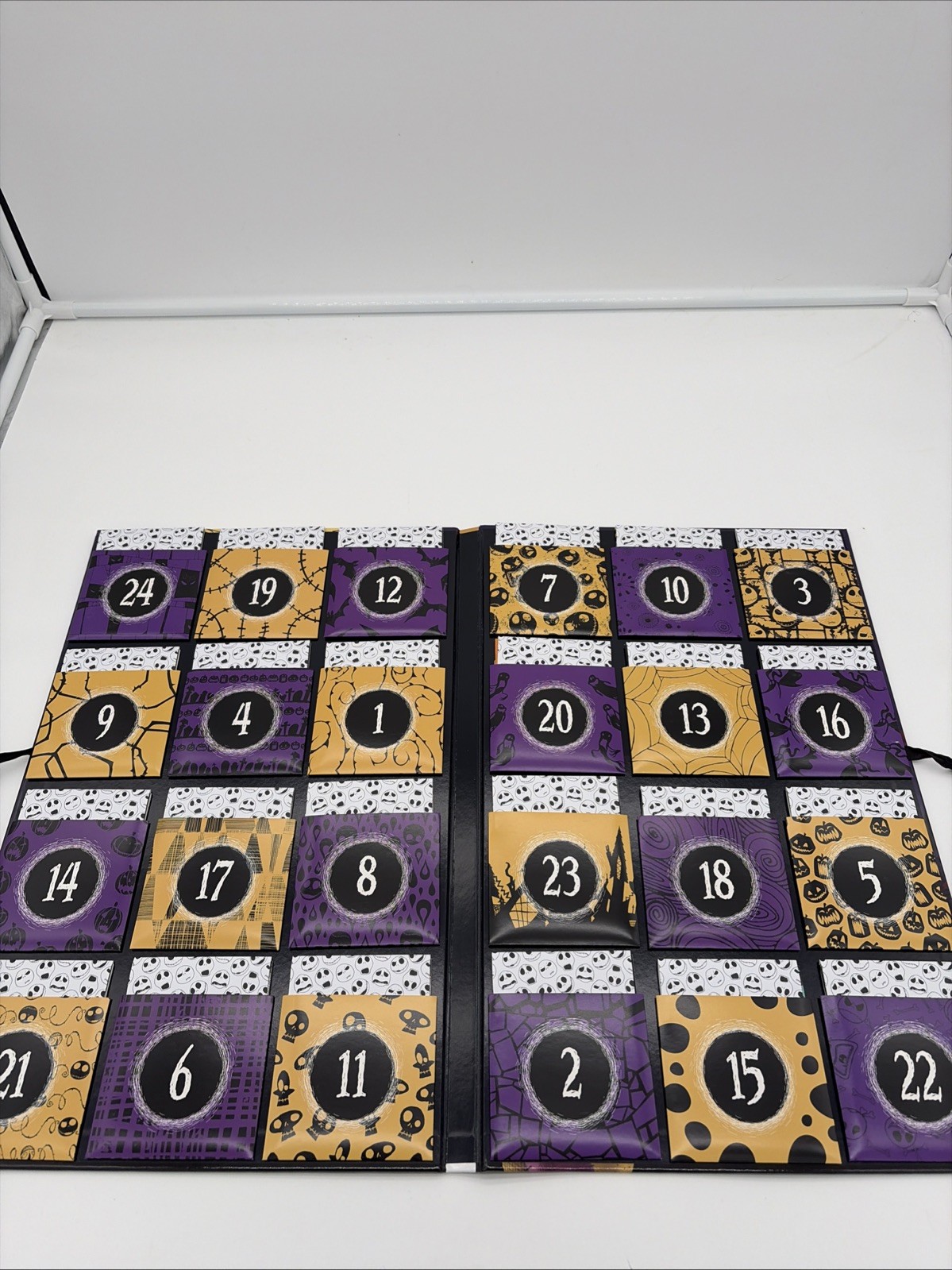 The Nightmare Before Christmas Mini 24 Books Advent Calendar – Stories & More