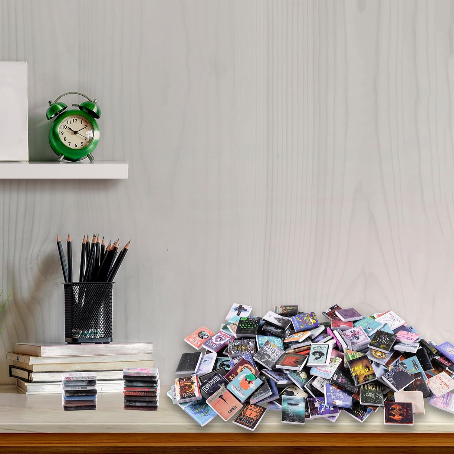 300 Pcs Mini Books Sets, Miniature Book Model for Anxiety Bookshelf, 1:12 Mini D