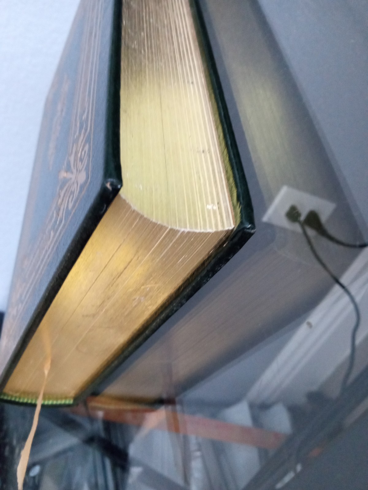 Stephen Ambrose, D-Day Easton Press Collector’s Edition Leather bound HC/GC
