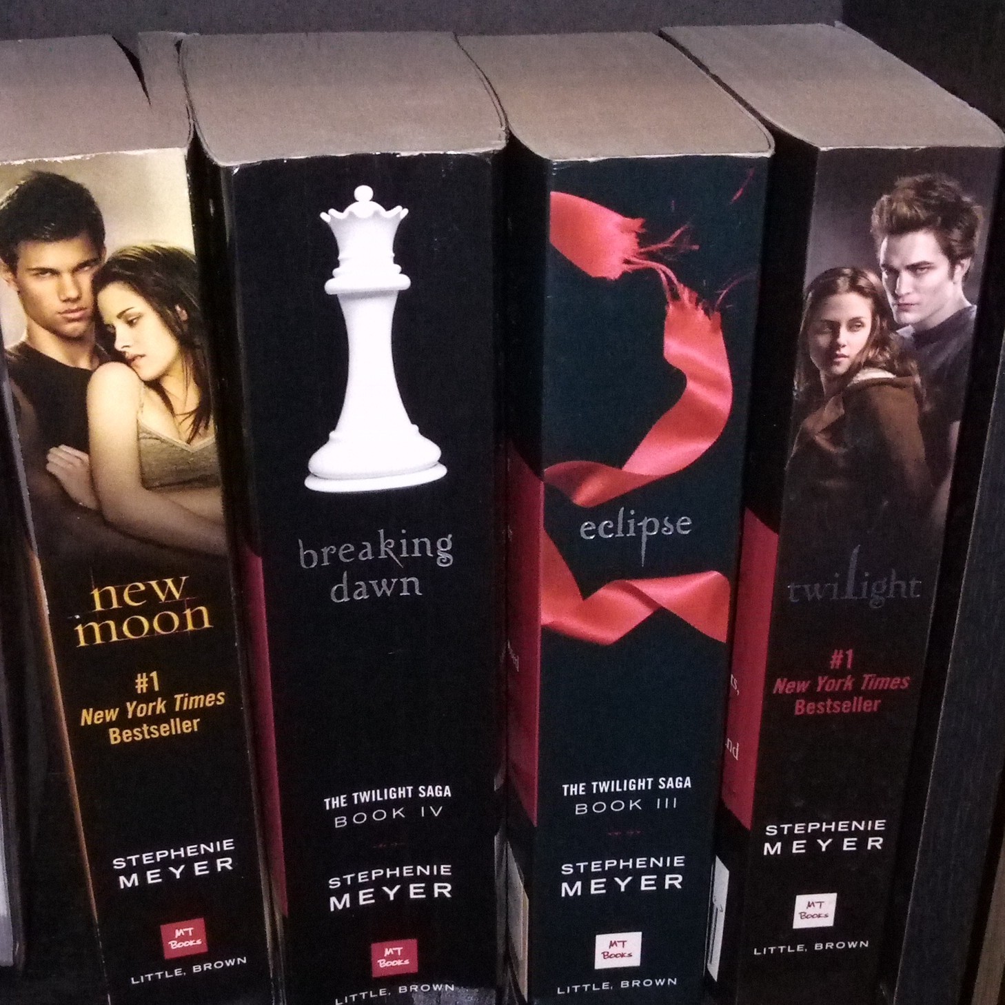 Stephenie Meyer Twilight Saga Paperback Set 4 Books Little, Brown