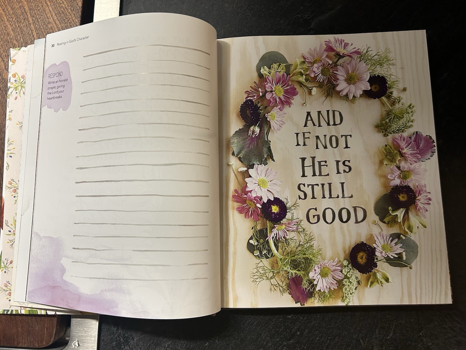 GraceLaced Journal Devotional by Ruth Chou Simons (Book, Christian)