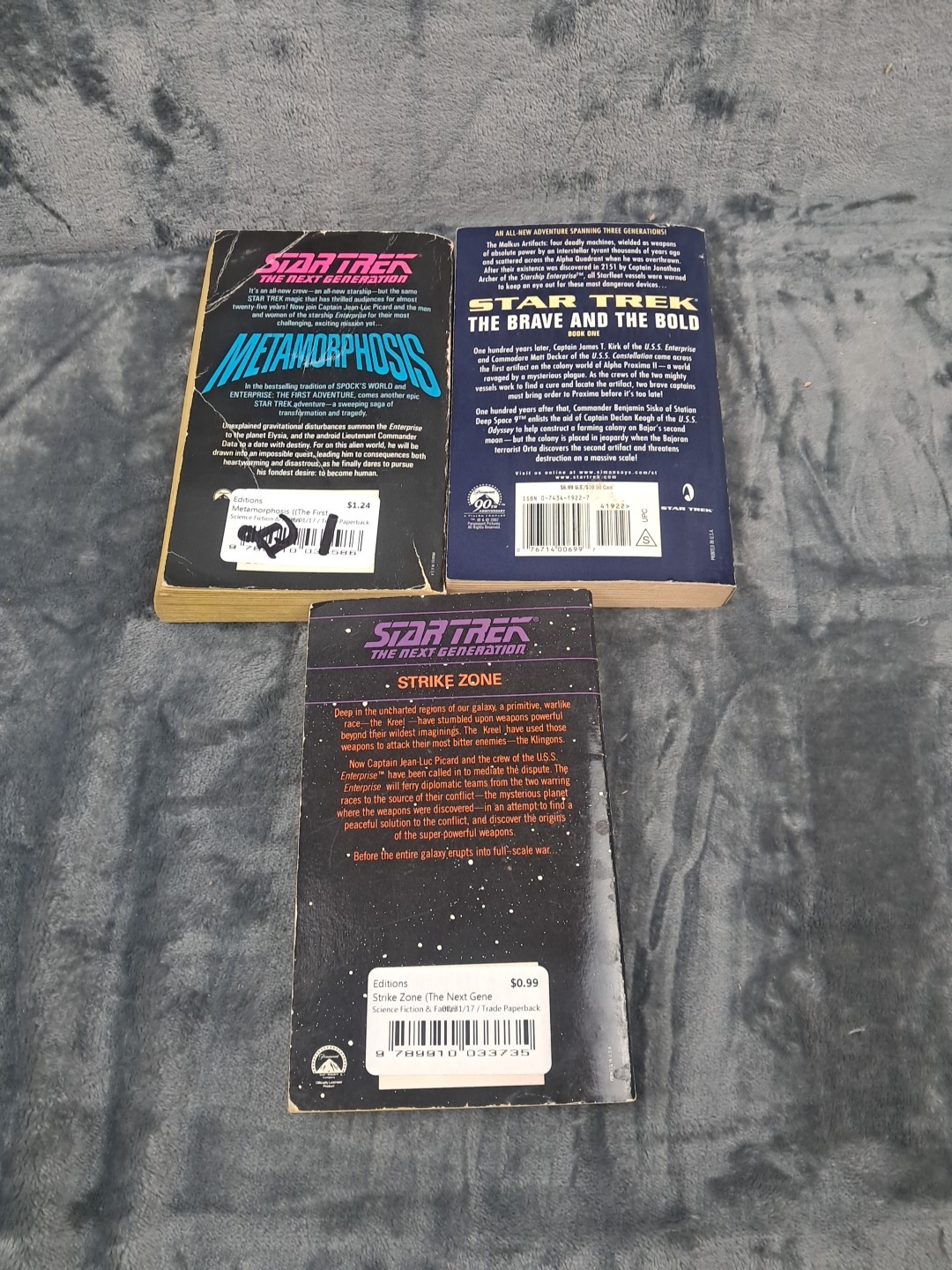 Mixed Lot of 19 Star Trek Books – Mix of books from 70s 80s 90s and 2000s
