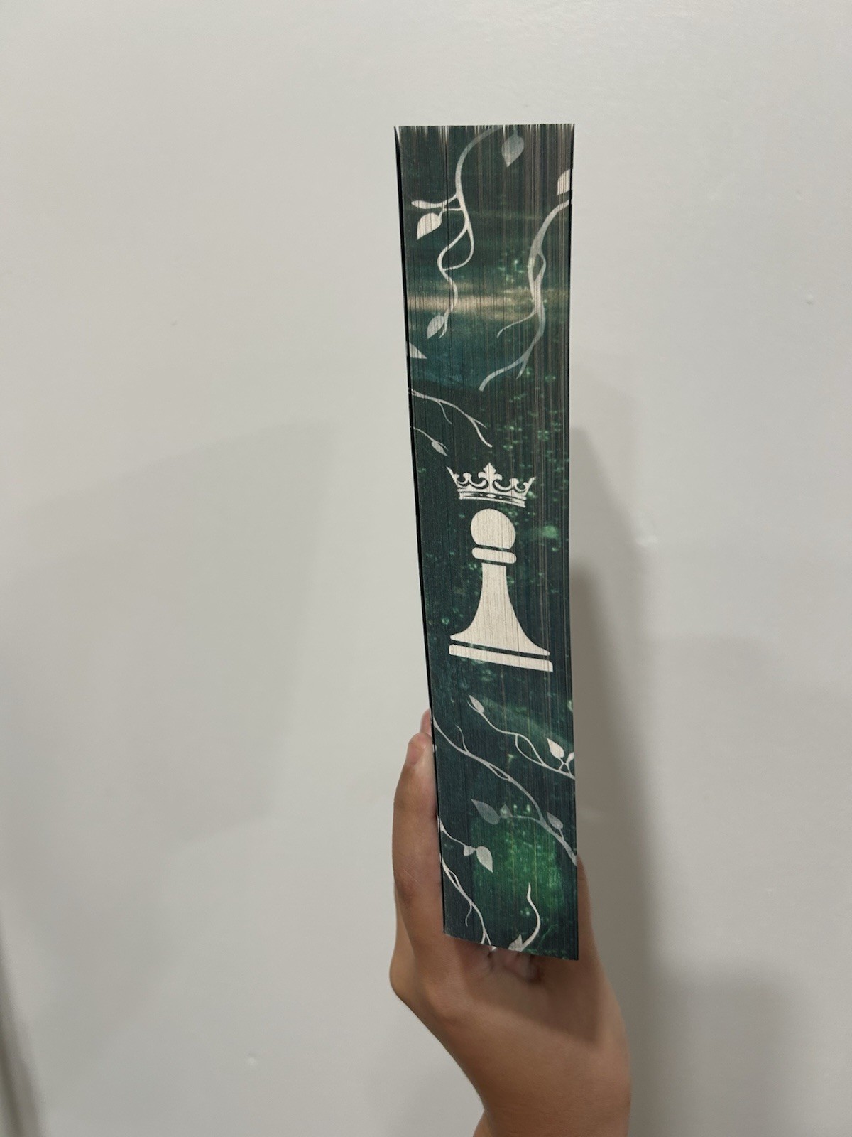Twisted Pawn (Deluxe Edition) by L. J. Shen SIGNED WITH SWAG