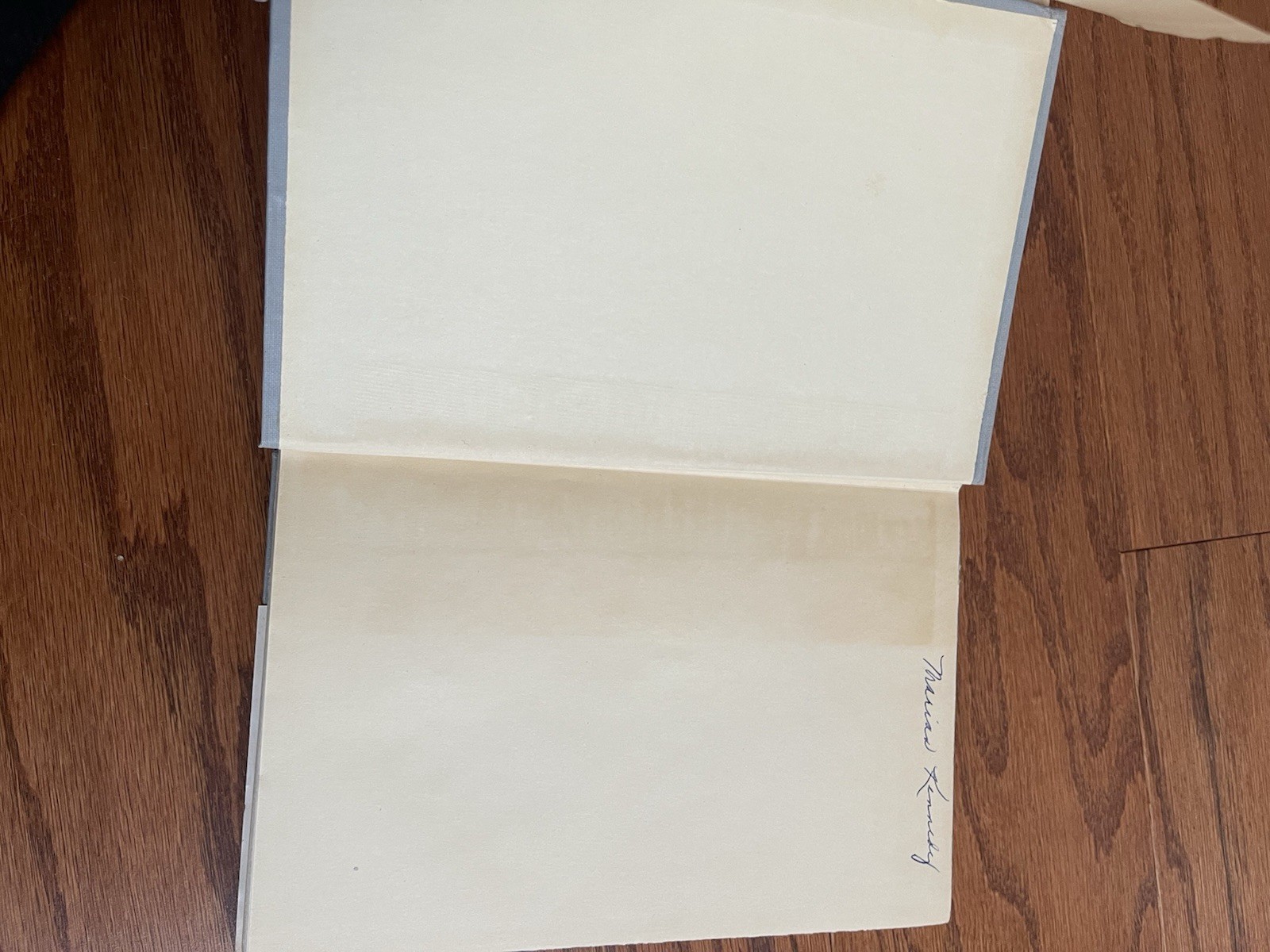I Capture the Castle Dodie Smith 1948 Little Brown Book Club Edition w/ DJ HC