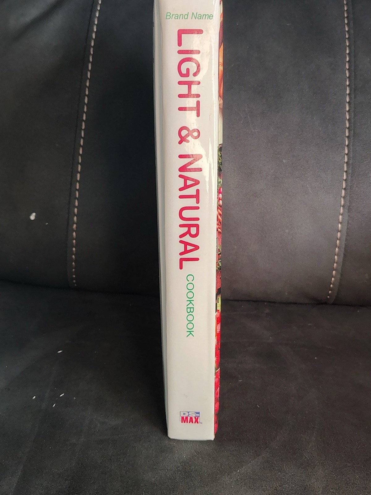 Light & Natural Cookbook Hardcover 1995 608 Pages 500+ Healthy Recipes