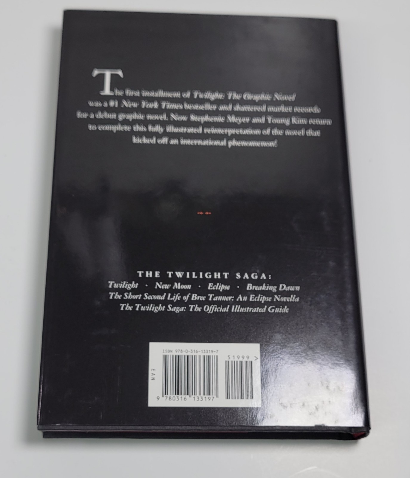 Twilight: The Graphic Novel, Volume 2 by Stephenie Meyer (Paperback, 2012)