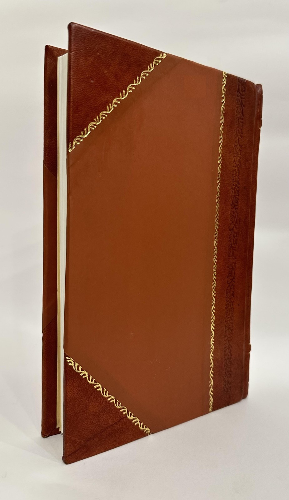 Barroll in Great Britain and America, 1554-1910; by Hopwell [Leather Bound]