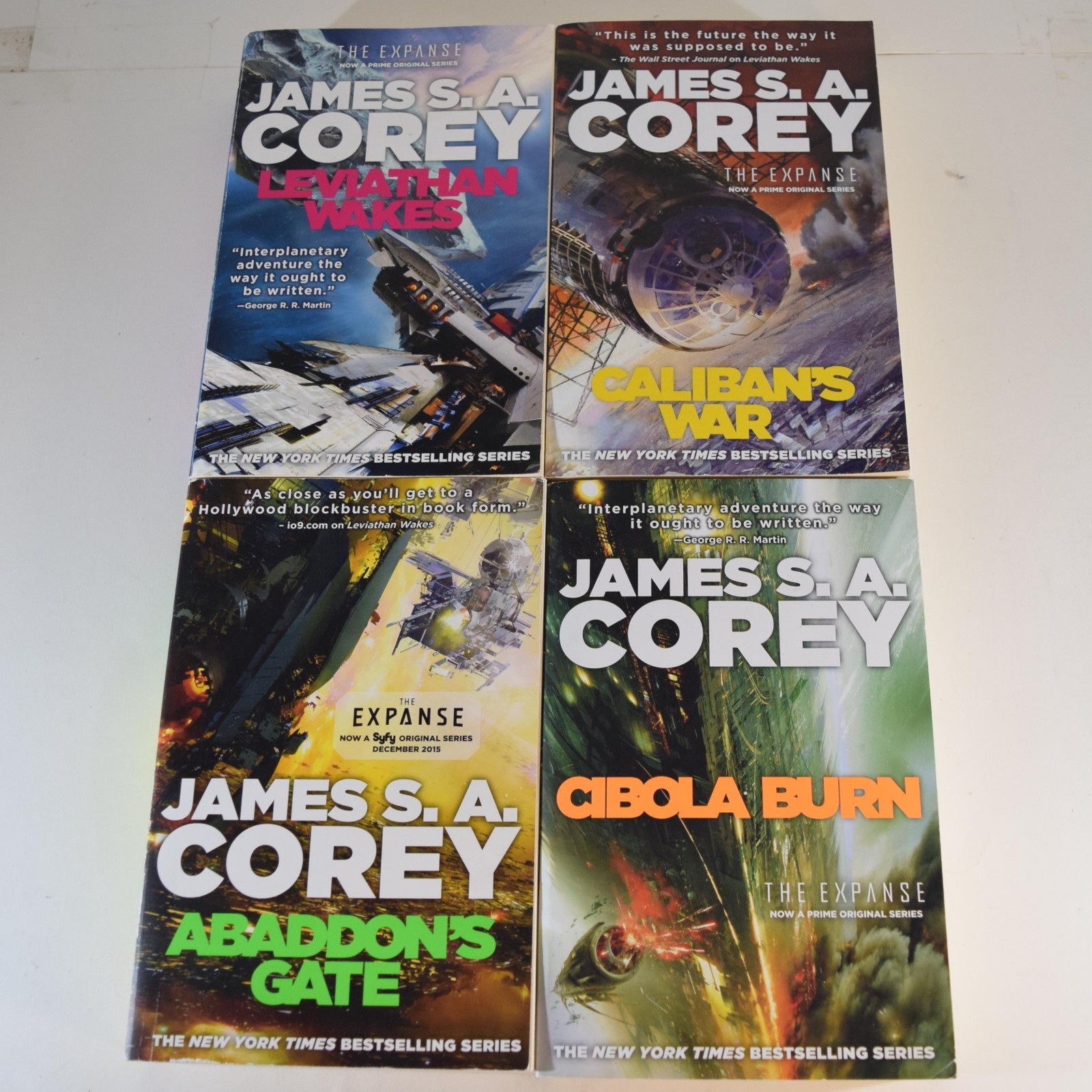 James S.A. Corey The Expanse Complete Series 1-9 – Trade Paperback + 2 hardcover