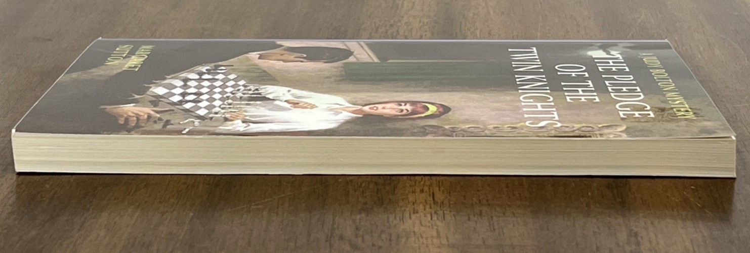 Pledge Of The Twin Knights #36 (Judy Bolton) Paperback Book