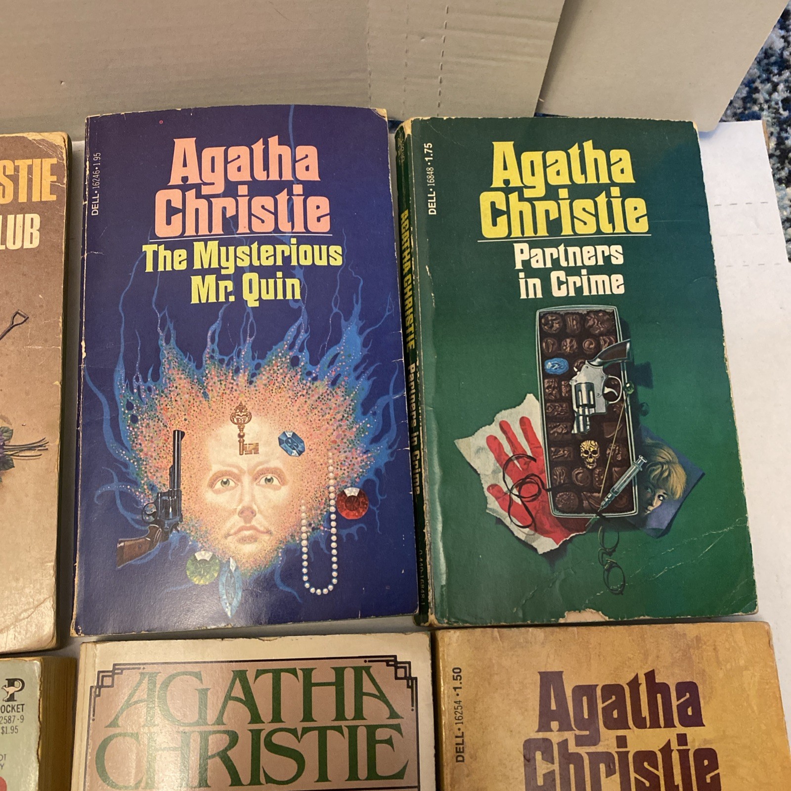 Lot of 8 AGATHA CHRISTIE Mysteries Paperback