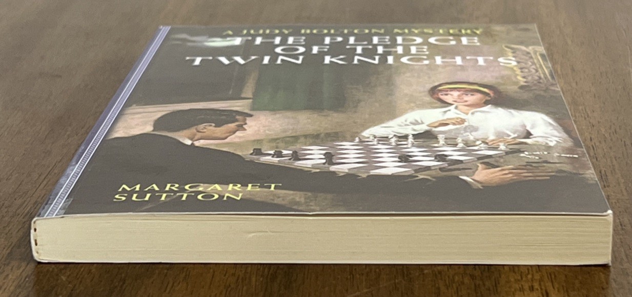 Pledge Of The Twin Knights #36 (Judy Bolton) Paperback Book