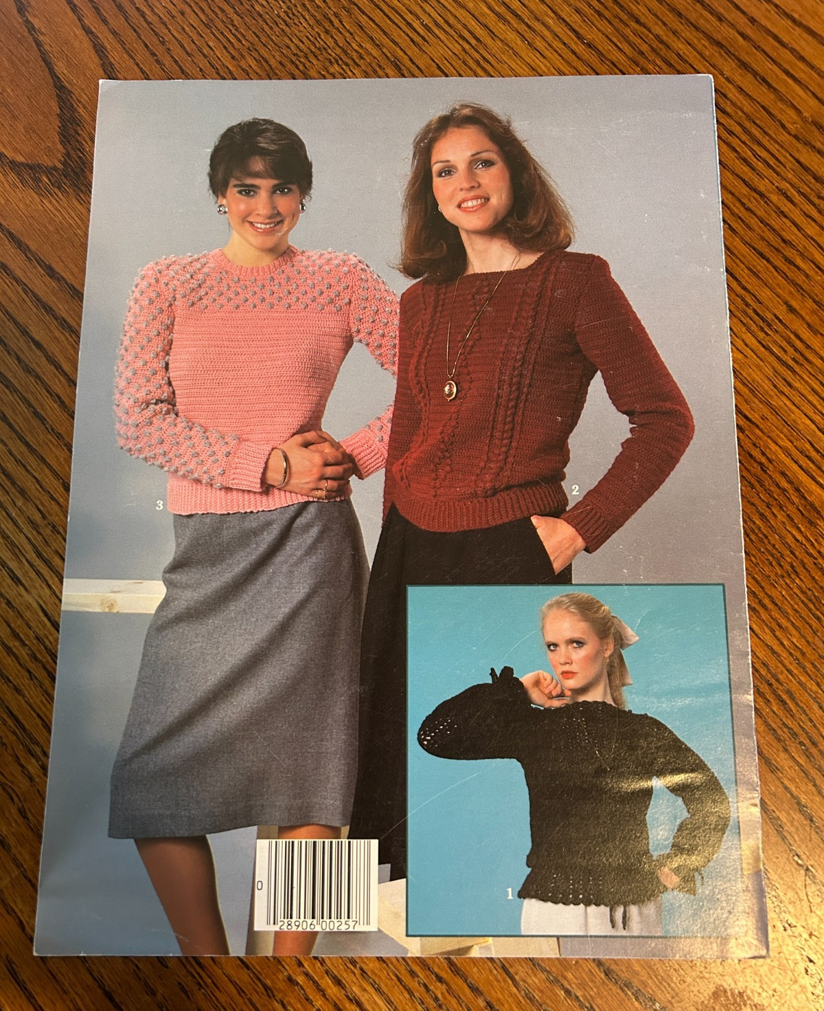 Lot of 3 Vintage Leisure Arts Leaflets 257, 367, 375 Cross Stitch & Crochet 1983