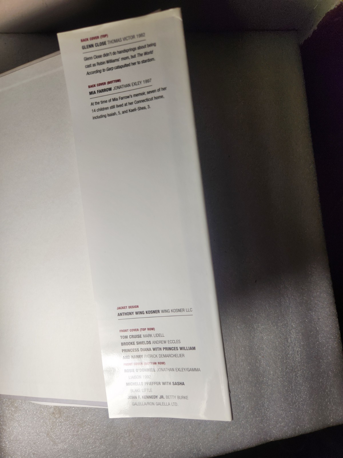 2000 People Favorite Pictures – Hardcover Special Collectors Edition 174 Pages