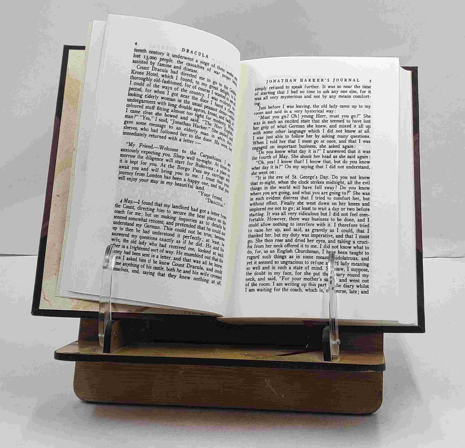 Dracula 1897 by Bram Stoker [Leather Crafted]