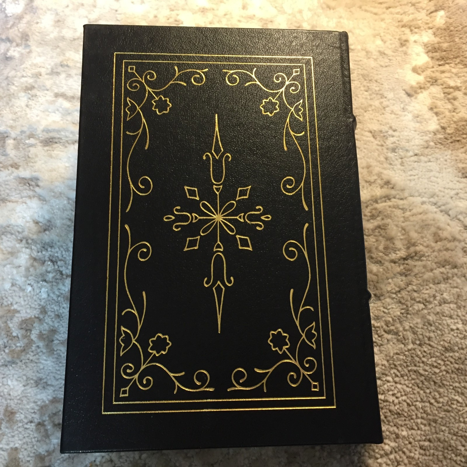 Easton Press Abraham Lincoln Biography Leather Book by Carl Sandburg 1984