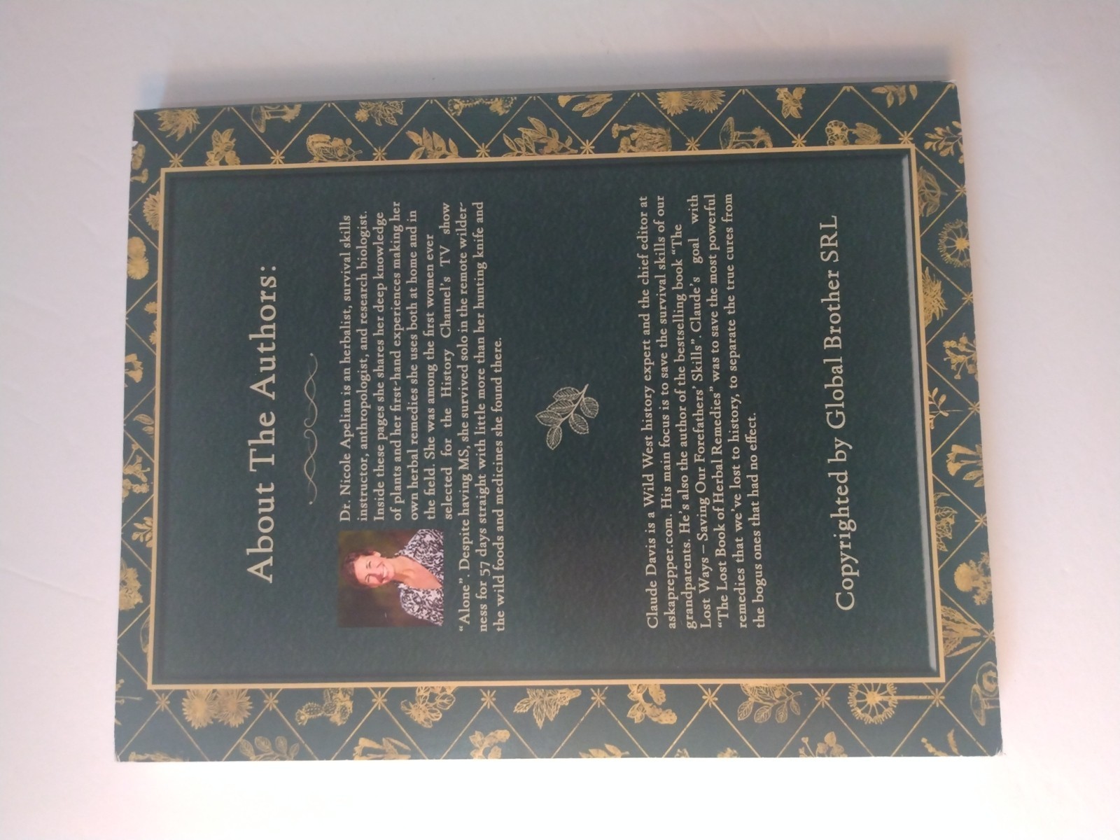 The Lost Book of Herbal Remedies: by Nicole Apelian & Claude Davis Paperback