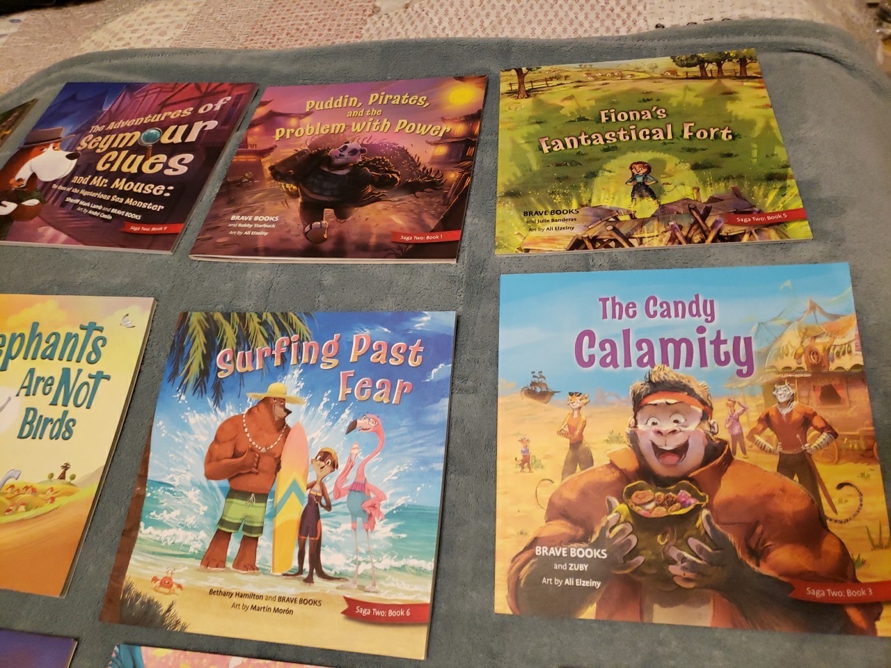 Lot of 17 Brave Books Mixed Saga 1 2 3