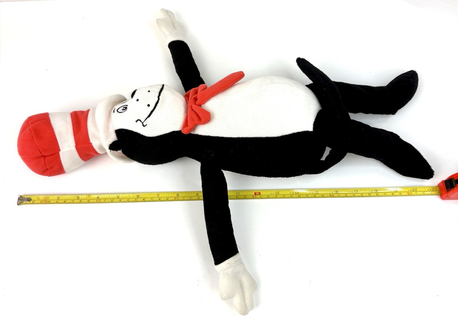 Dr Seuss Beginner 8 Hardcover Books Bundle + 21” Kohl’s Cat in the Hat Plush EUC