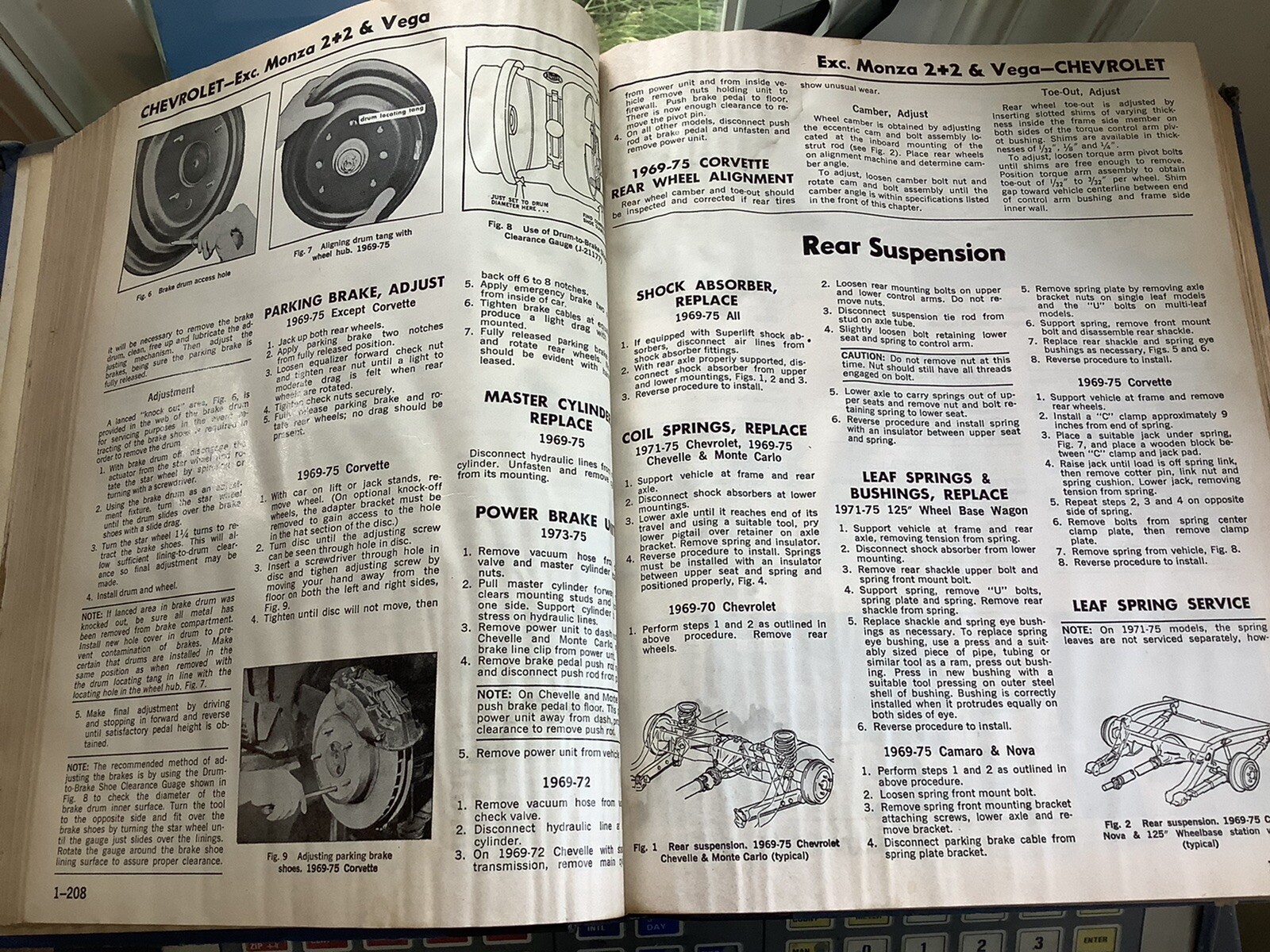 VINTAGE MOTOR AUTO REPAIR MANUAL 1975 Hardcover 608 Pages
