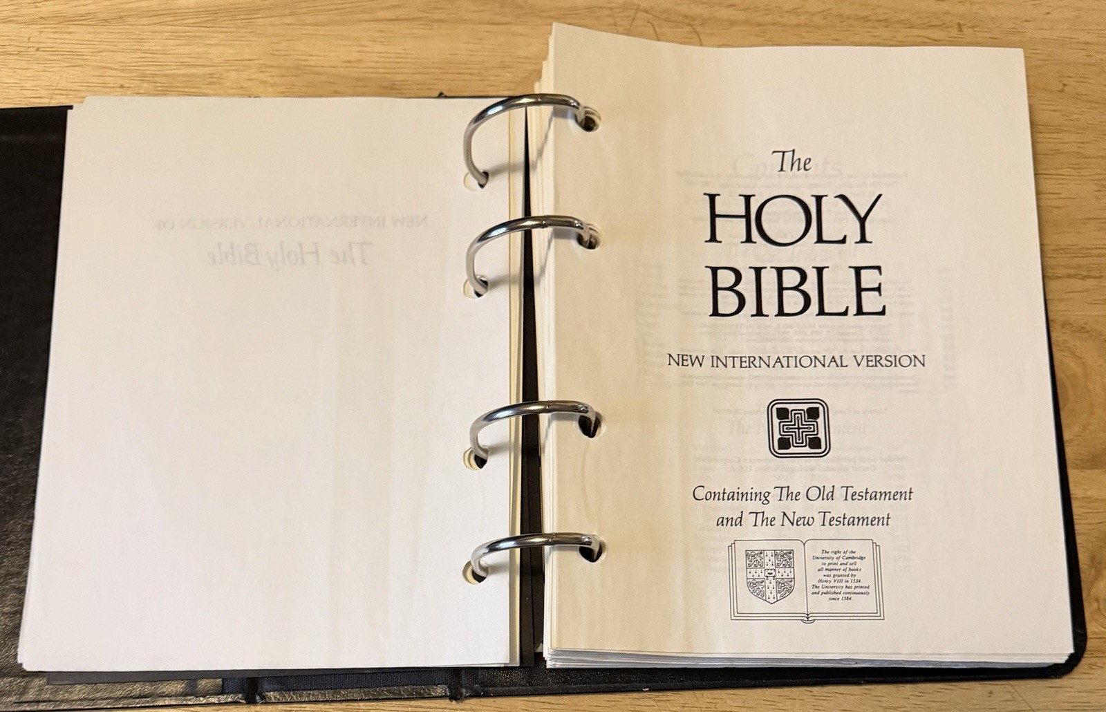 New International Version Bible: Cambridge Study Edition 1984 Loose Leaf Binder