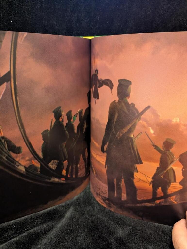 Help Kids enjoy books! Wicked: The Official Visual Companion. Brand New.