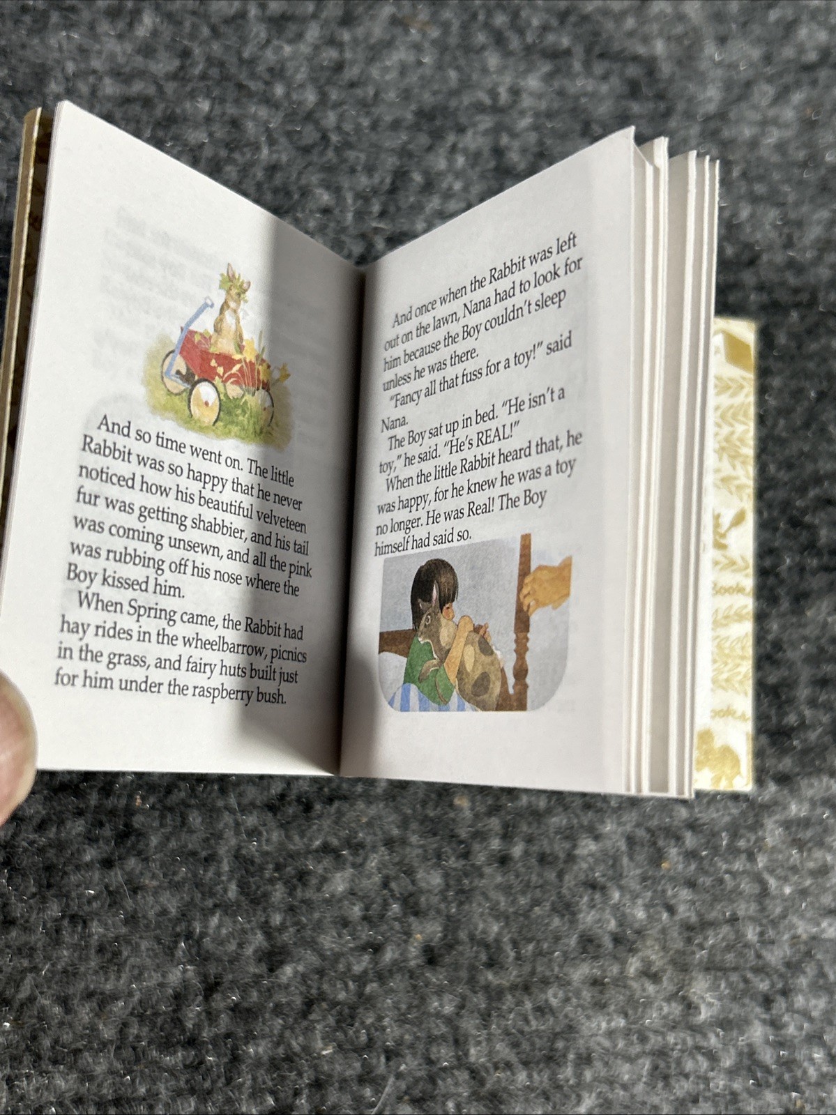 Vintage Lot of 8 Little Little Golden Book Miniatures #2,3,4,6,7,11,12,59