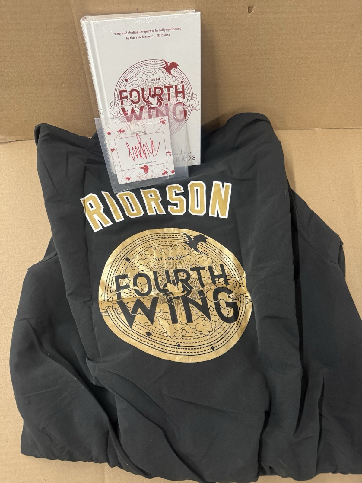 Rebecca Yarros Fourth Wing Redsox Combo Jacket & Book /W Auto Plate (Small) New