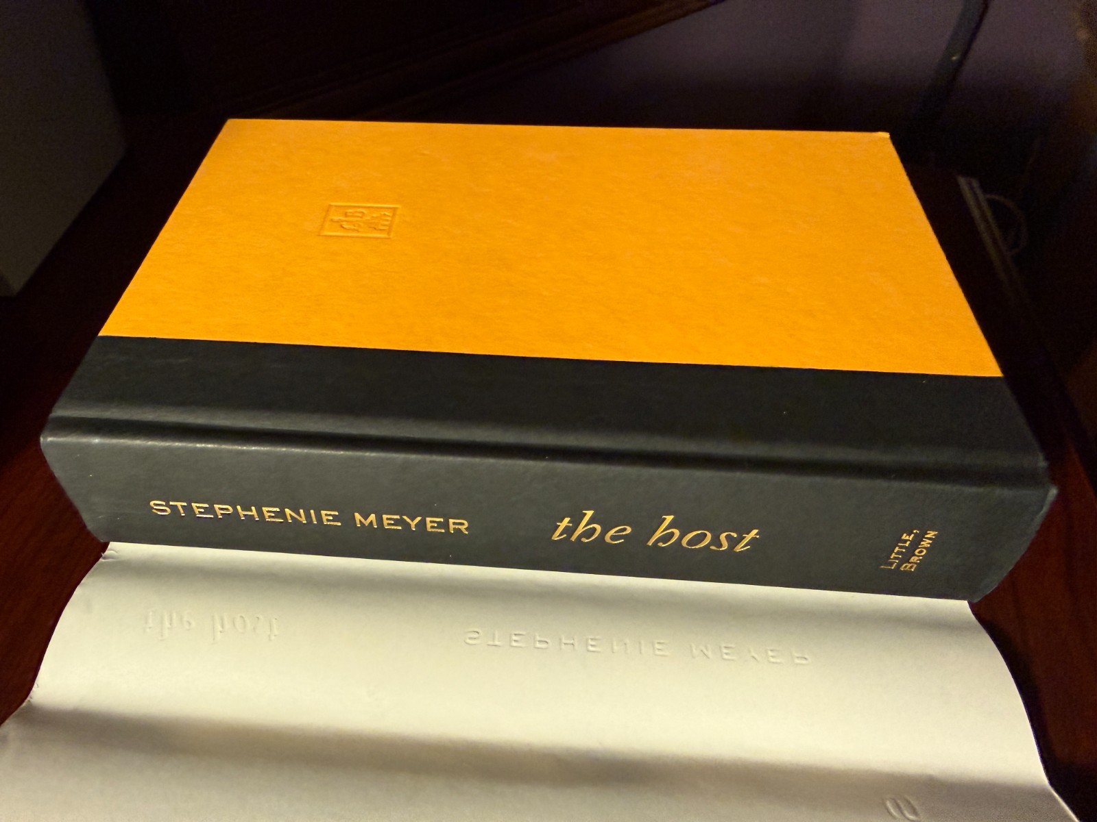 RARE “The Host” SIGNED by Stephenie Meyer 1st Edition 1st Print HC DJ 2008