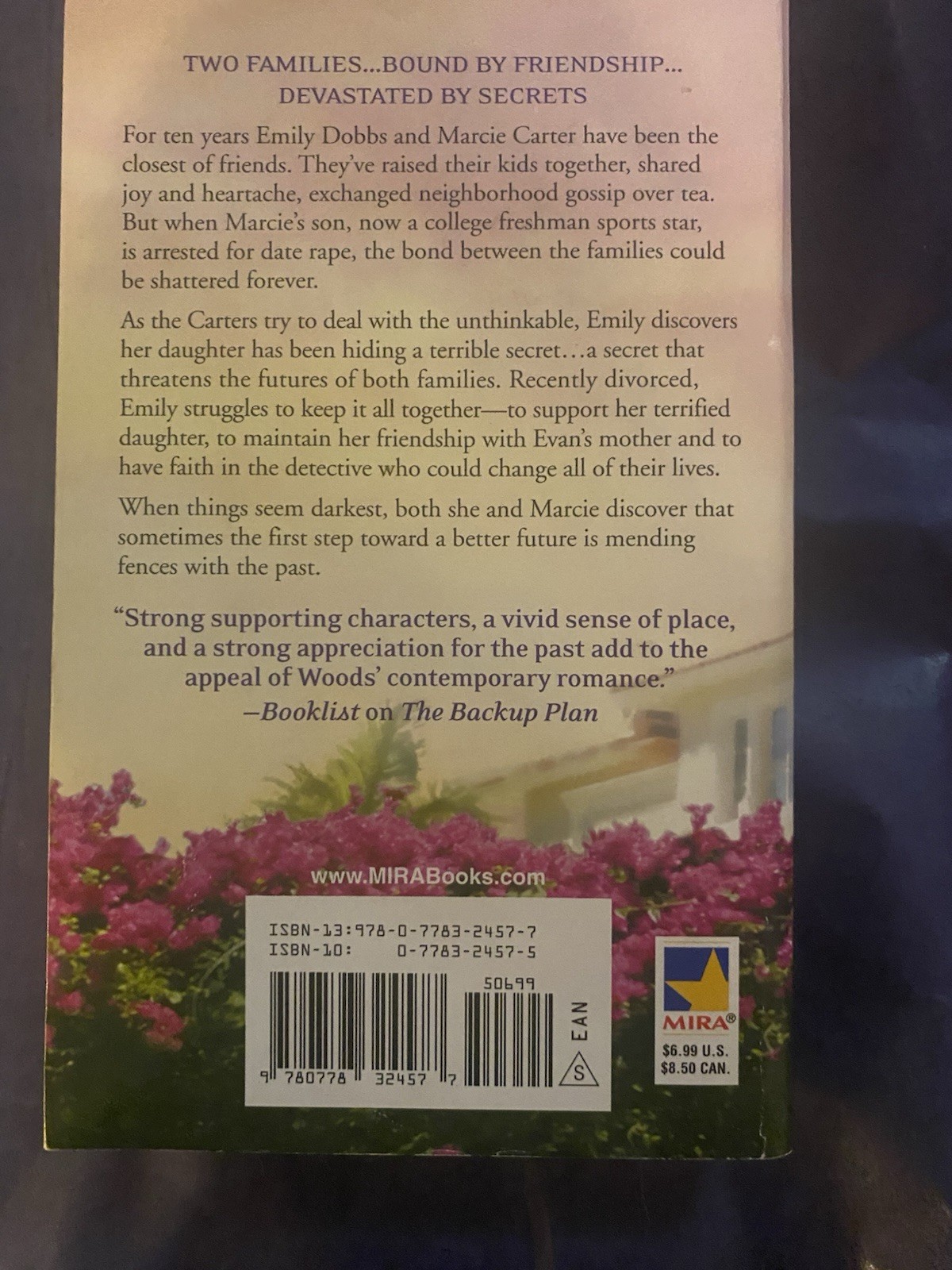 Mending Fences – Paperback By Sherryl Woods New, unread copy, VTG