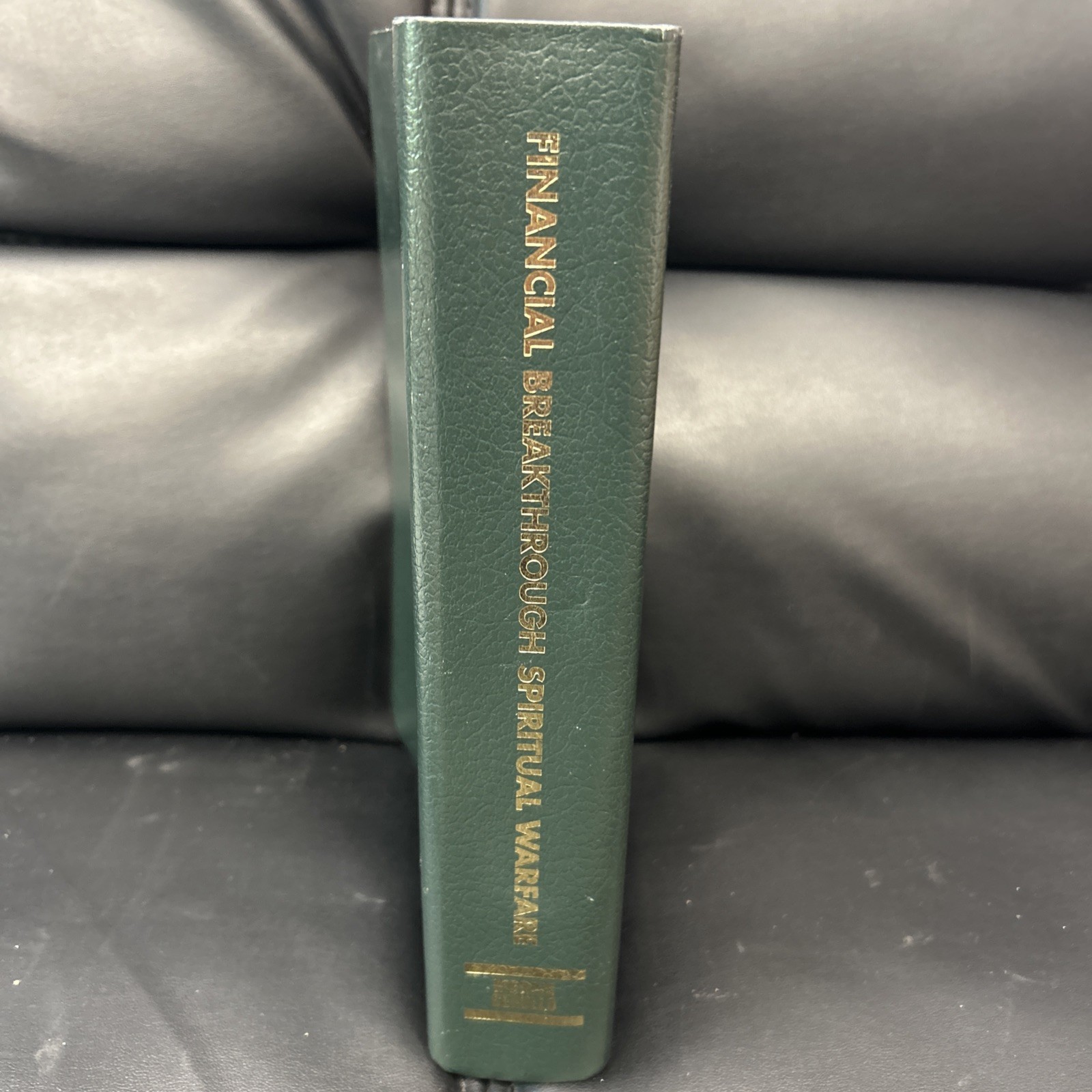 Financial Breakthrough Spiritual Warfare Bible KJV Bonded Leather Morris Cerullo