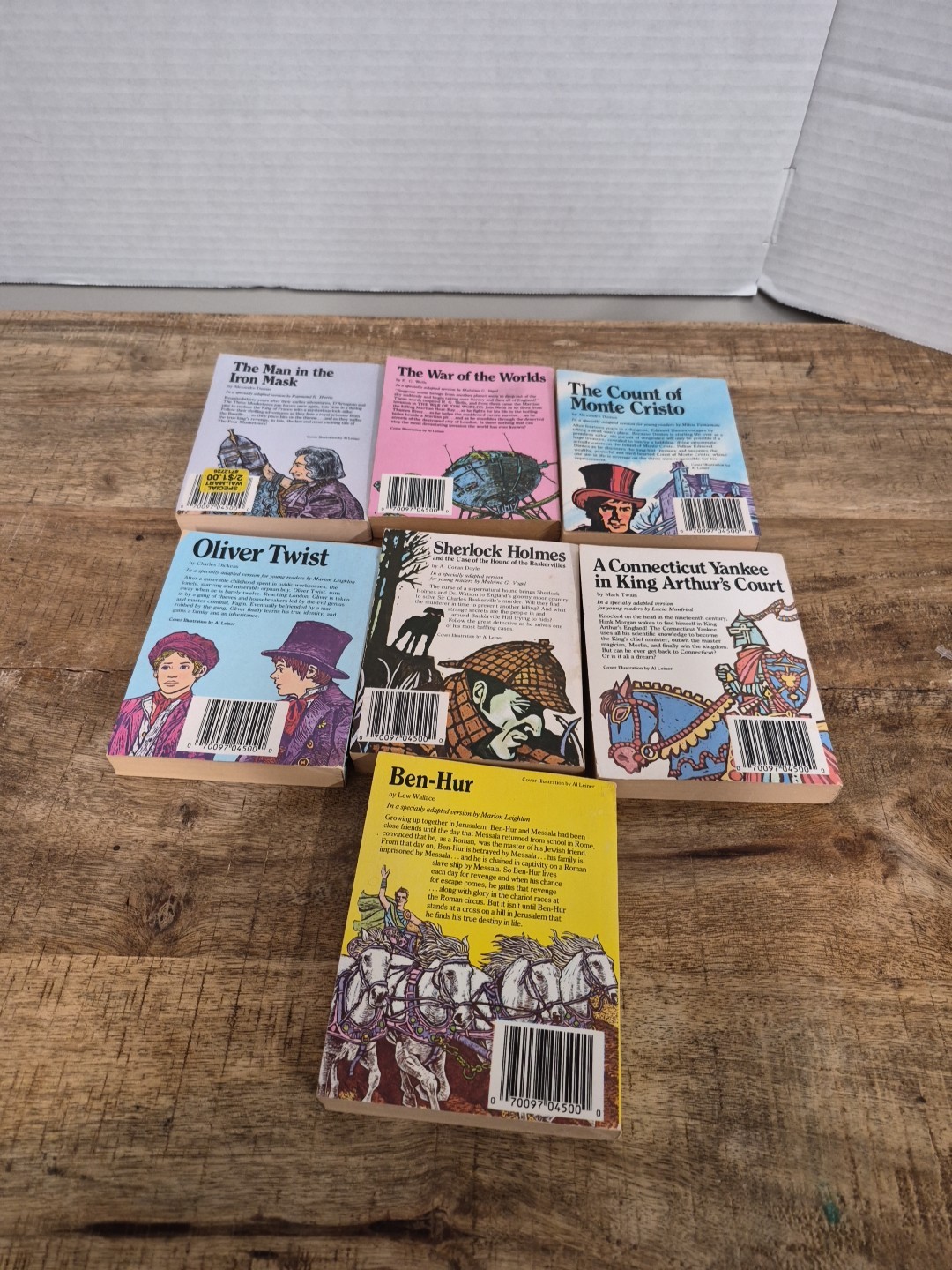 Lot of (7) Moby Books Illustrated Classic Editions Vintage Mini Paperback Books