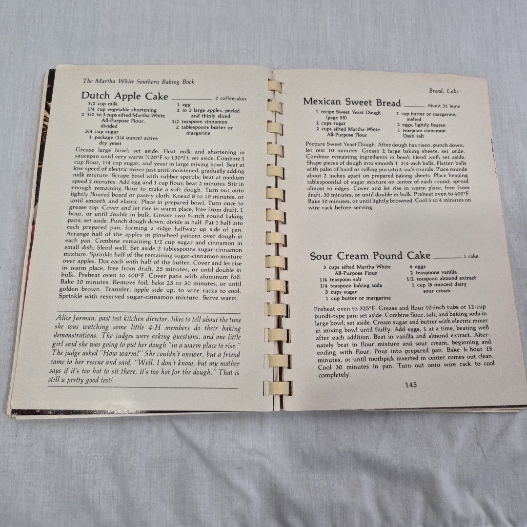 Martha White Southern Baking Book, Spiral Bound , Vintage 1983, 6″ X 8.5″