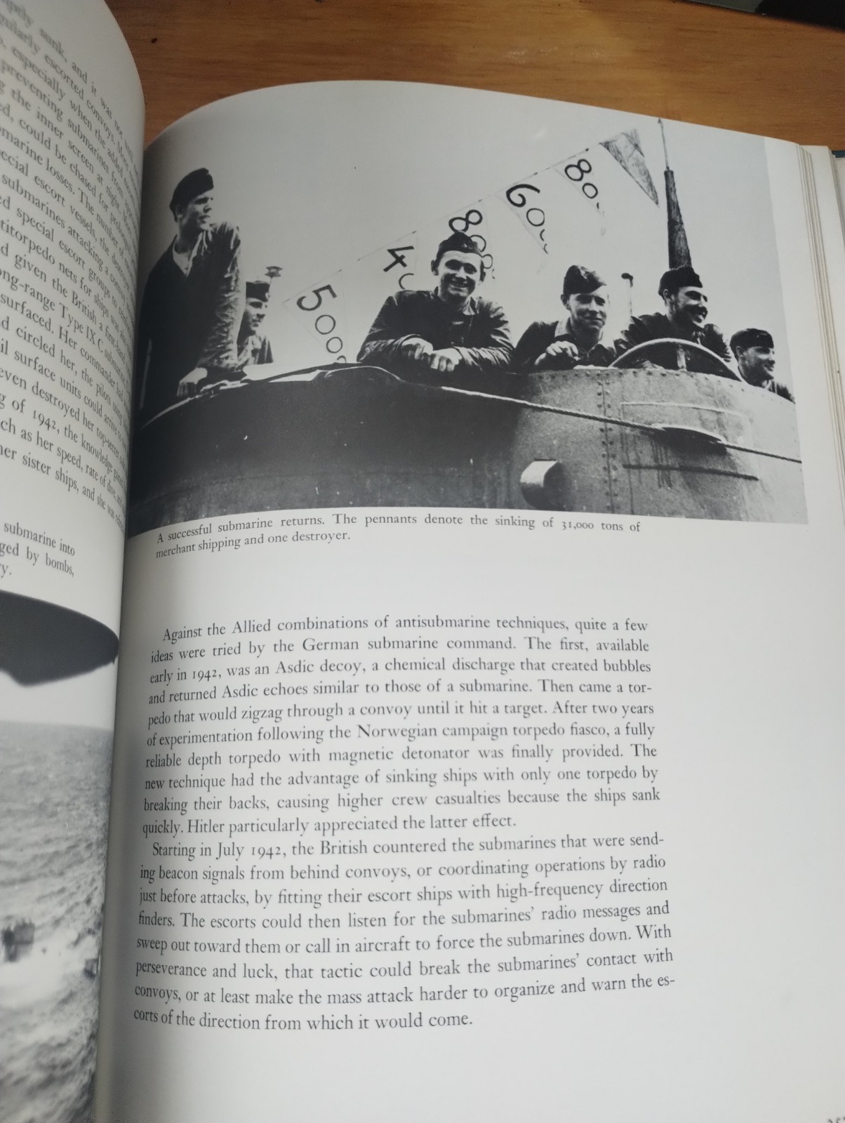 Pictorial history of the German Navy in World War II Revised Edition MAPS 1976