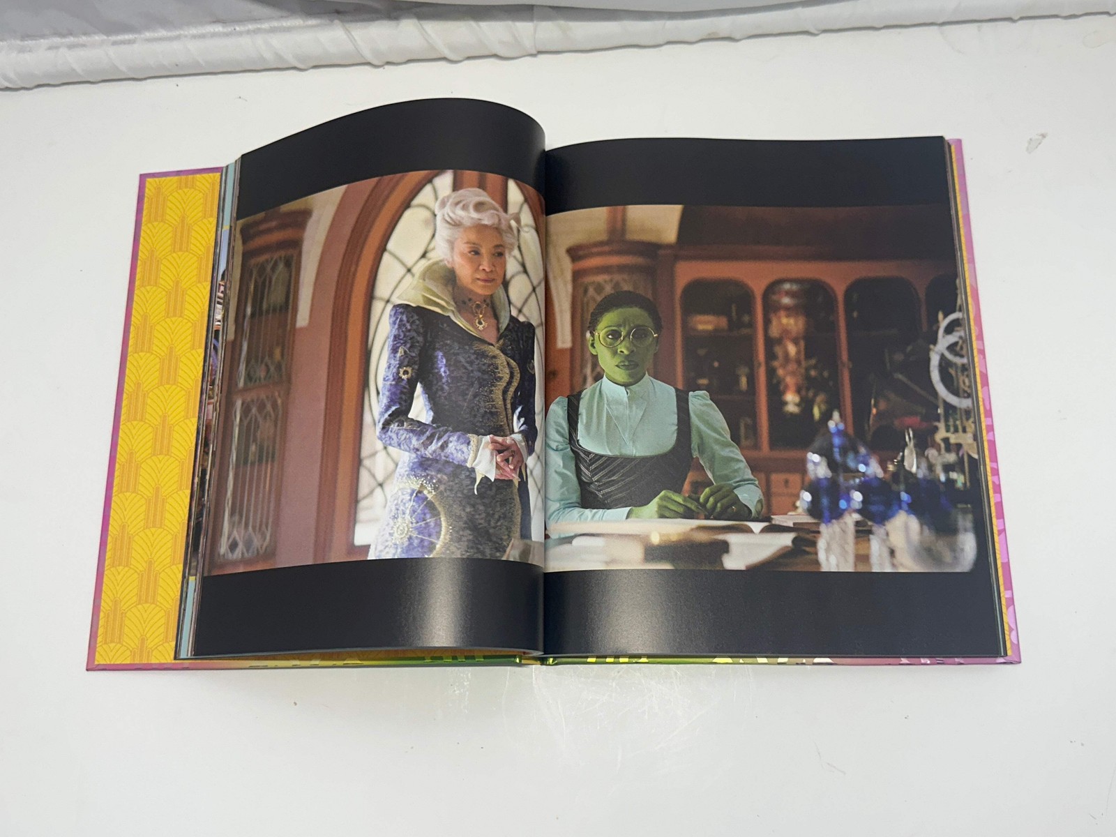 WICKED: THE OFFICIAL VISUAL COMPANION (Hardcover) Target Exclusive